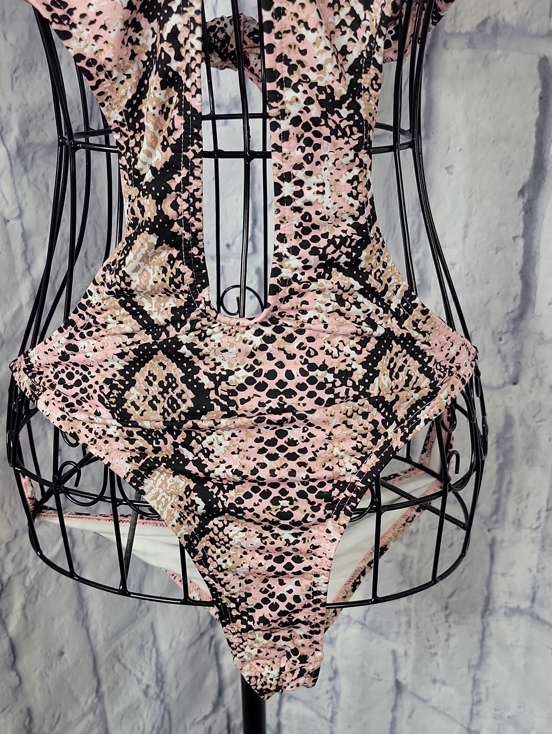 Yandy Snakeskin One-Piece Swimsuit Plunging Halter Cutout Monokini Large Nwt — image 3 of 7